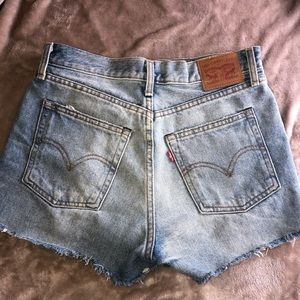 Levi Jean Shorts!